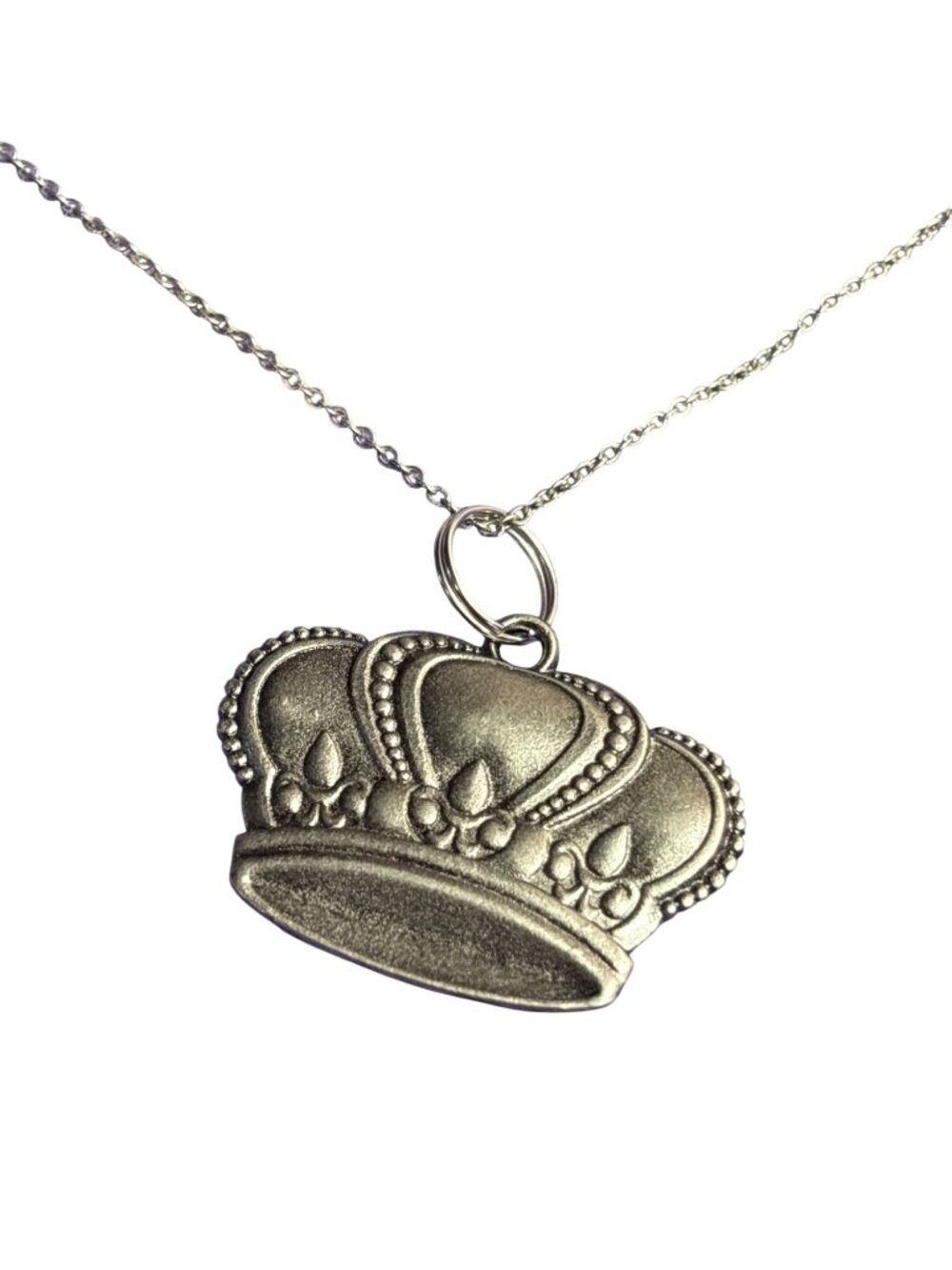 Vintage Silvertone Crown Pendant Necklace Dainty Chain Spring Ring Clasp 16 inch